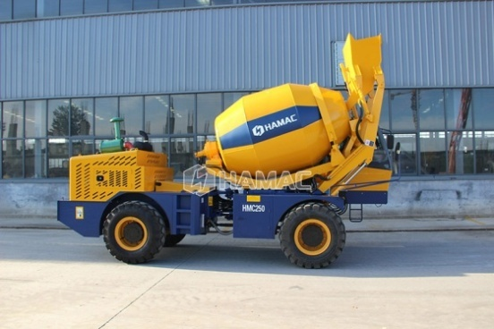 Hormigonera autocargable